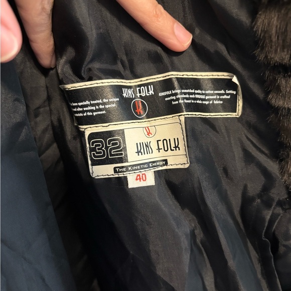 ISO Vintage Brown Faux Fur Animal Print (Tiger) Midi Coat - Size 40 (Large) - Picture 9 of 14